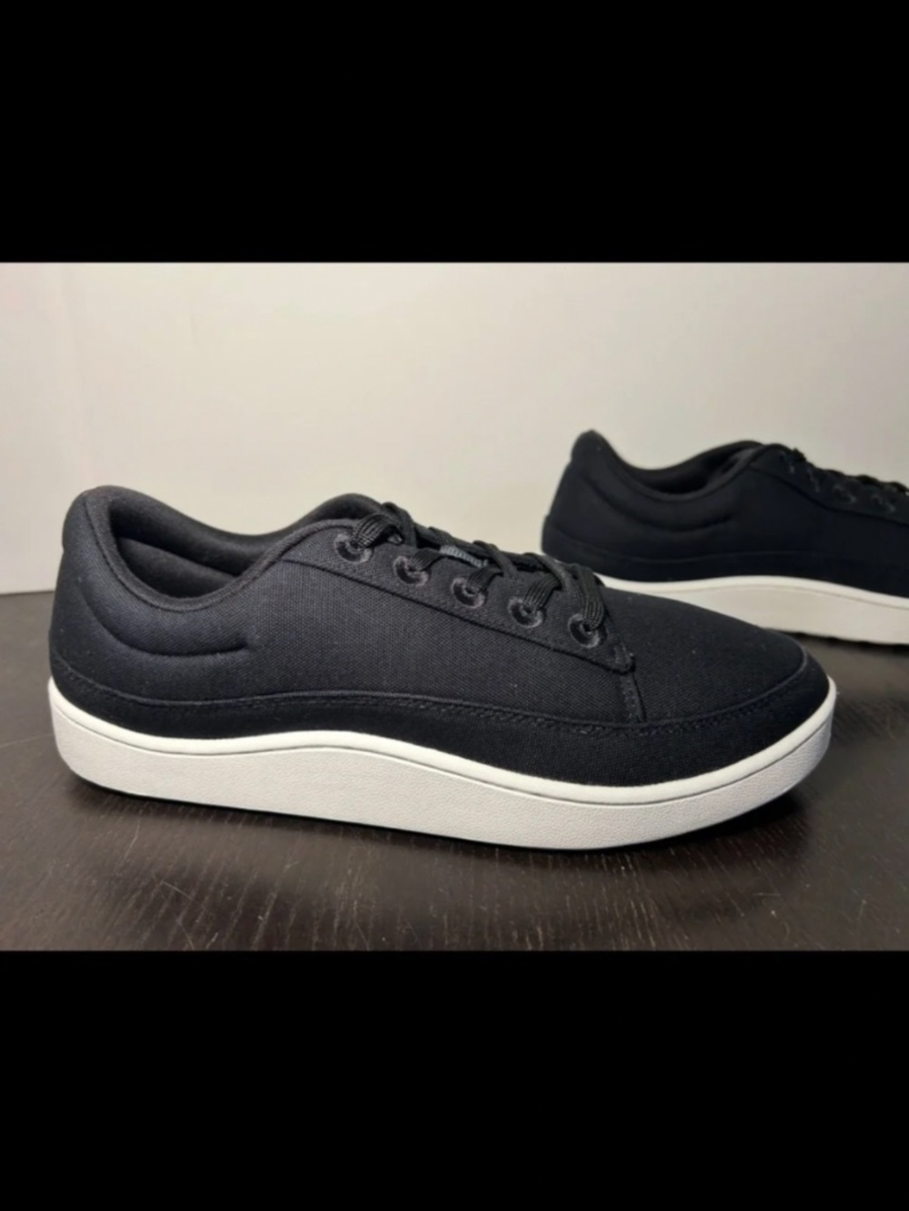 NWOB Allbirds Canvas Pacer Shoes Sneakers Natural Black/Blizzard Soles Mens 11